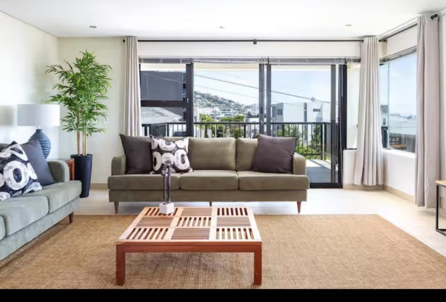 To Let 3 Bedroom Property for Rent in Sea Point Western Cape